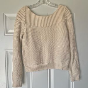 White knitted sweater